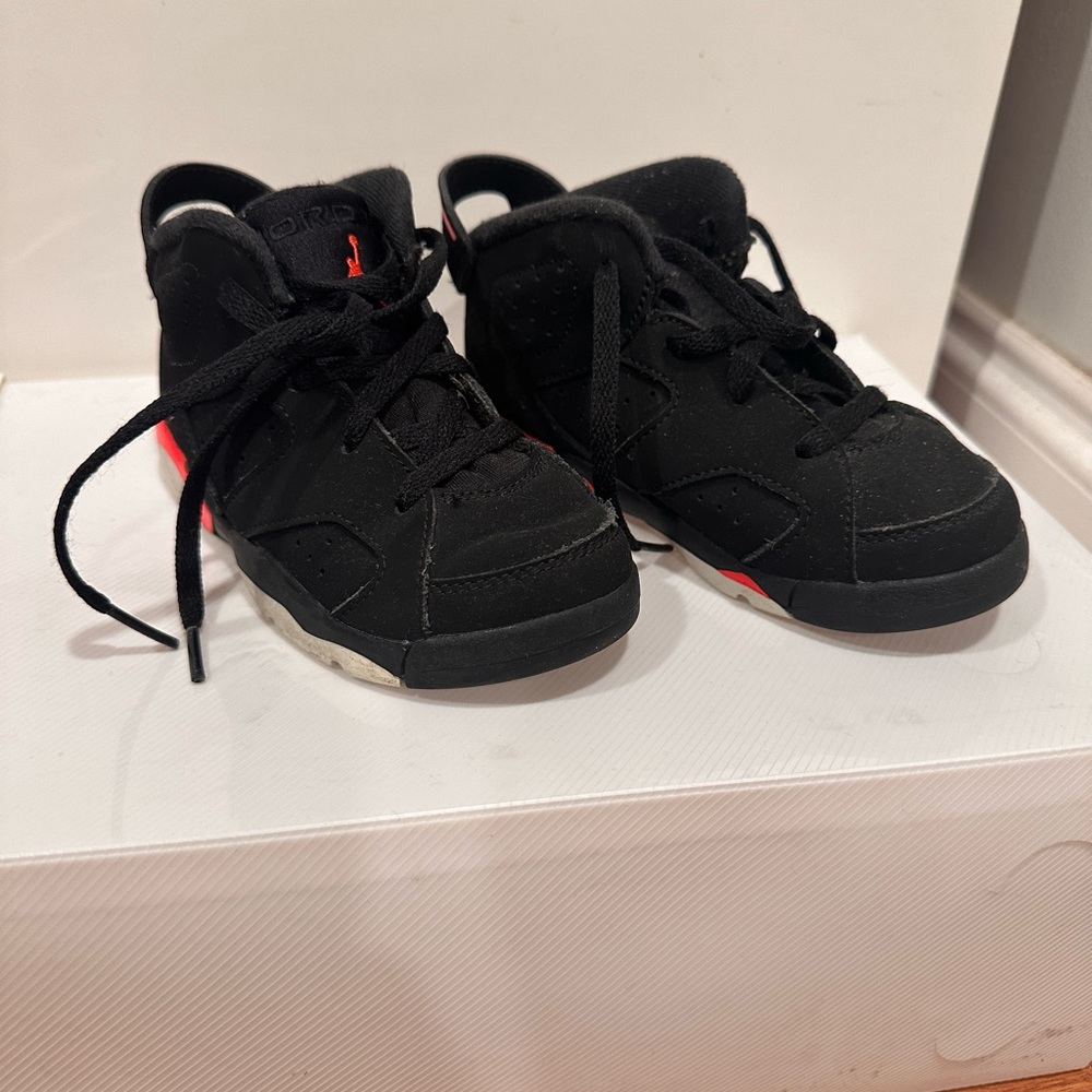 Air Jordan Size 6
